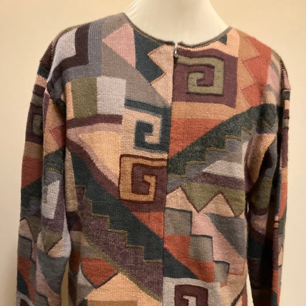 Alpaca sweater handmade in Peru